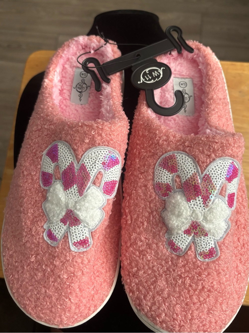 Women’s Cozy Pink Sequin Candy-Slip Slippers